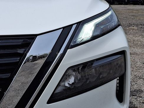 Certified 2023 Nissan Rogue S AWD/4WD image 10