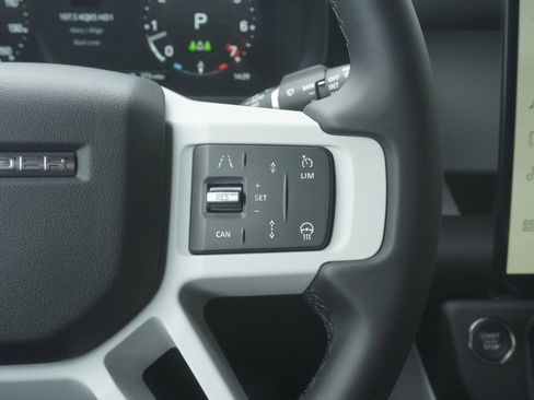 New 2026 Land Rover Defender 110 X-Dynamic SE image 13