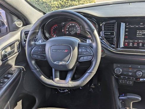 Used 2023 Dodge Durango GT image 29