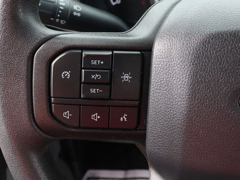 Used 2024 Ford F550 2WD Regular Cab Super Duty image 24