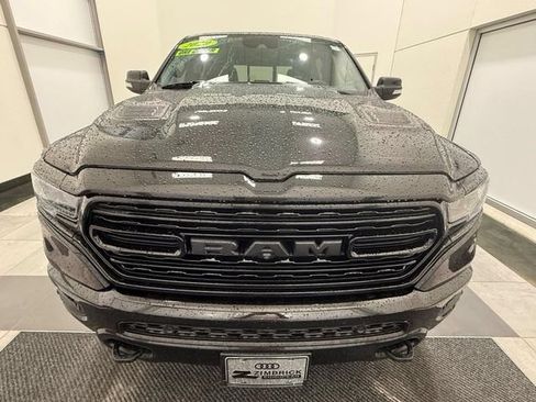 Used 2020 RAM 1500 Limited w/ Black Appearance Package AWD/4WD image 7