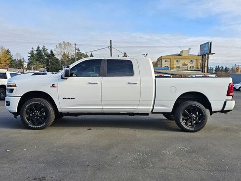 New 2025 RAM 3500 Laramie image 5