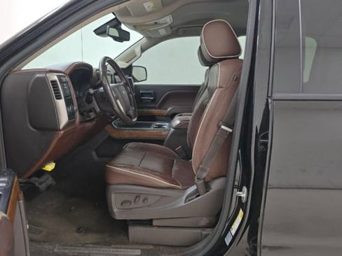 Used 2014 Chevrolet Silverado 1500 High Country w/ High Country Premium Package image 5