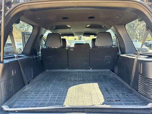 Used 2016 Ford Expedition Limited image 20