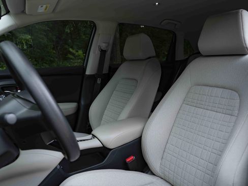 Used 2026 Honda HR-V LX image 17