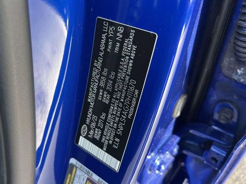 Certified 2023 Hyundai Elantra SEL w/ Convenience Package image 15