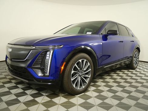 Used 2024 Cadillac Lyriq Sport w/ LPO, Floor Liner Package RWD image 7