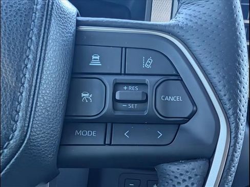 Used 2025 Toyota Tundra Limited image 16