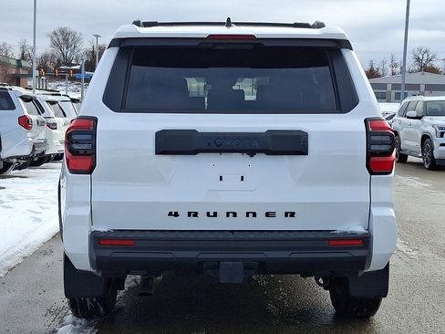 Certified 2025 Toyota 4Runner 2WD image 5
