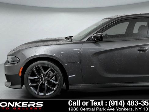 Used 2021 Dodge Charger R/T w/ Blacktop Package RWD image 18