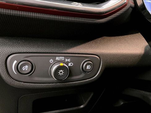 Used 2023 Chevrolet TrailBlazer RS w/ Sun and Liftgate Package image 30