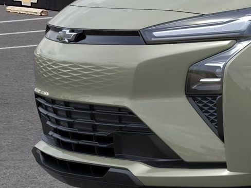 New 2027 Chevrolet Bolt LT image 13