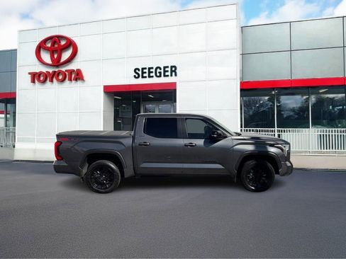Used 2024 Toyota Tundra Limited image 2