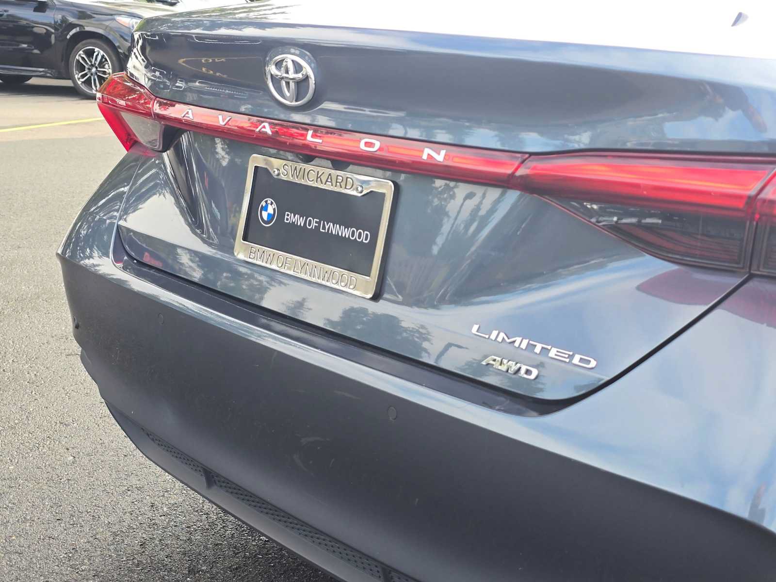 Used 2021 Toyota Avalon Limited w/ Advanced Safety Package AWD/4WD image 13