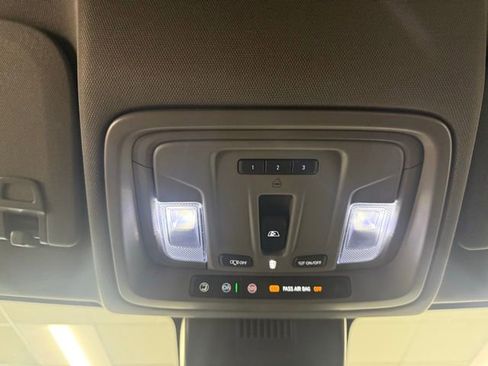 New 2026 GMC Sierra 1500 SLT w/ SLT Premium Plus Package image 18