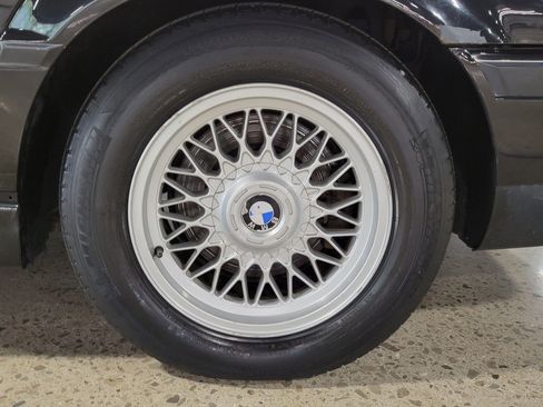 Used 1997 BMW 740i RWD image 5
