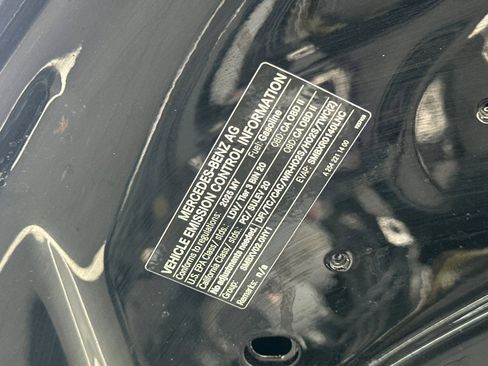 Used 2025 Mercedes-Benz C 300 Sedan image 21