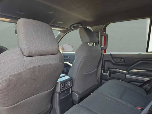 Used 2025 Toyota 4Runner SR5 RWD image 15