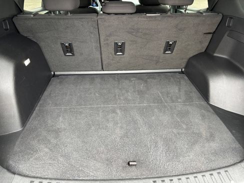 Used 2025 Chevrolet Equinox LT FWD image 27