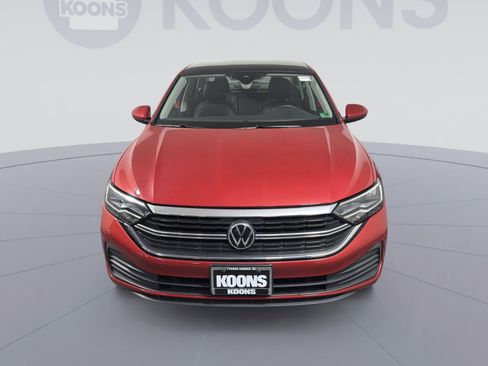 Used 2023 Volkswagen Jetta SE image 11
