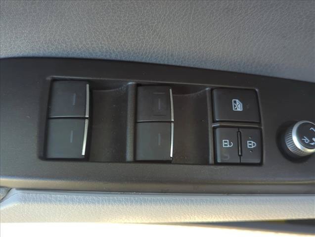 Certified 2021 Toyota Camry XSE w/ Navigation Package FWD image 8