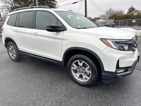 Used 2022 Honda Passport TrailSport image 7