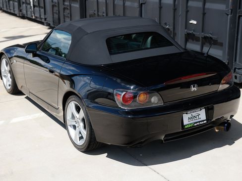 Used 2008 Honda S2000 image 8