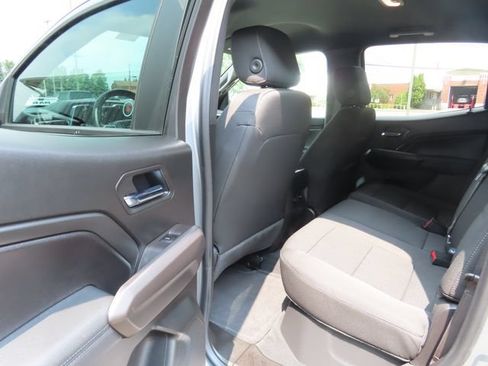 Used 2025 GMC Canyon Elevation w/ Convenience Package AWD/4WD image 21