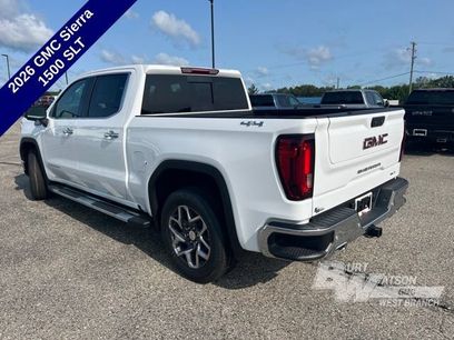 New 2026 GMC Sierra 1500 SLT w/ SLT Premium Package