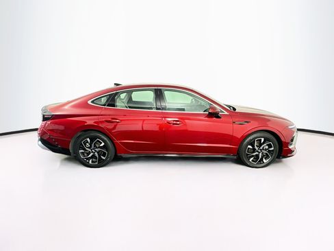 Used 2025 Hyundai Sonata SEL FWD image 10