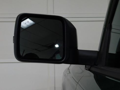 Used 2025 Ford Bronco Outer Banks AWD/4WD image 25