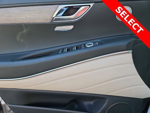 Used 2025 Genesis GV80 2.5T Select image 30
