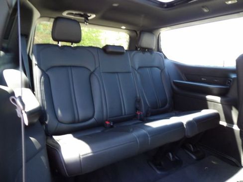 New 2026 Jeep Grand Wagoneer Limited AWD/4WD image 13