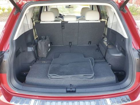 Used 2019 Volkswagen Tiguan SEL image 6