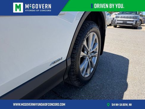 Used 2016 Toyota RAV4 Limited AWD/4WD image 26