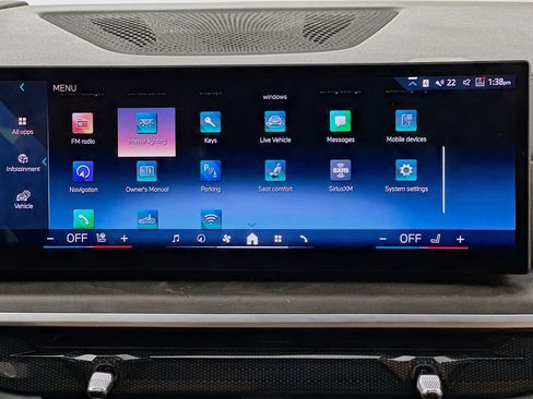 Used 2024 BMW X6 xDrive40i w/ Premium Package image 12