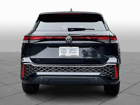New 2026 Volkswagen Tiguan SE R-Line image 4
