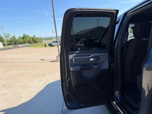 Used 2021 RAM 1500 Big Horn AWD/4WD image 34