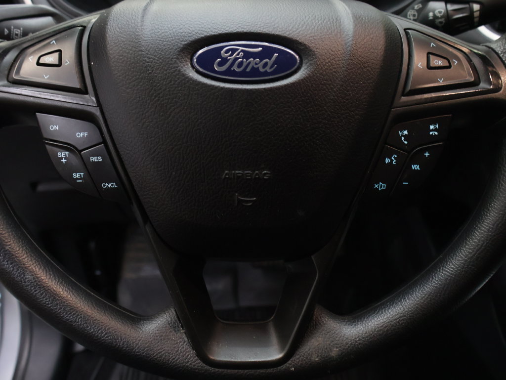 Used 2024 Ford Edge SE w/ Black Appearance Package AWD/4WD image 18