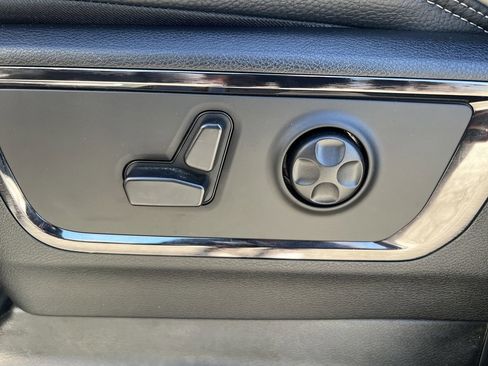 Used 2024 RAM 1500 Limited image 22