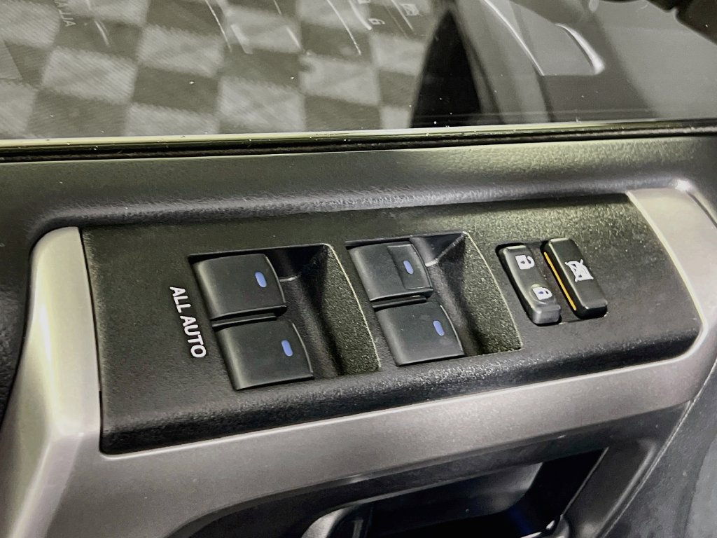 Used 2023 Toyota 4Runner Limited RWD image 14