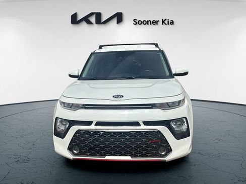 Used 2021 Kia Soul GT-Line FWD image 2
