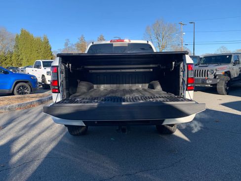 Used 2023 Nissan Frontier PRO-4X w/ Pro-4X Premium Package image 38