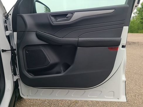 Used 2025 Ford Escape Active FWD image 26