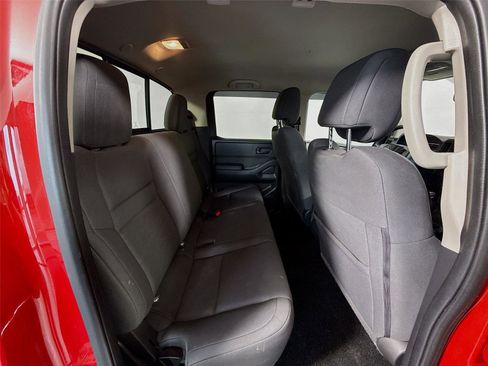 Used 2025 Nissan Frontier S image 17