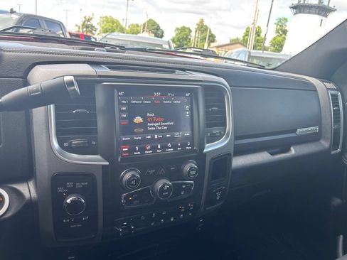 Used 2018 RAM 2500 Power Wagon w/ Leather & Luxury Group AWD/4WD image 6