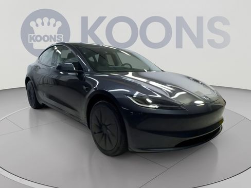 Used 2026 Tesla Model 3 RWD image 2