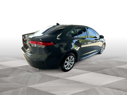 Used 2026 Toyota Corolla LE FWD image 8