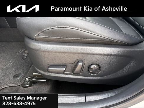 Certified 2021 Kia Seltos SX w/ SX Sunroof Package image 19