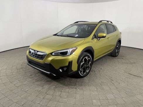 Used 2021 Subaru Crosstrek 2.5i Limited w/ Moonroof Package 2 image 5